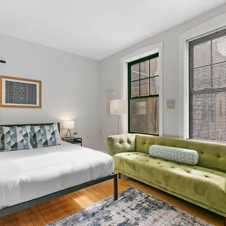 Well-Equipped Studio Apartment In Chicago - Belmont B7